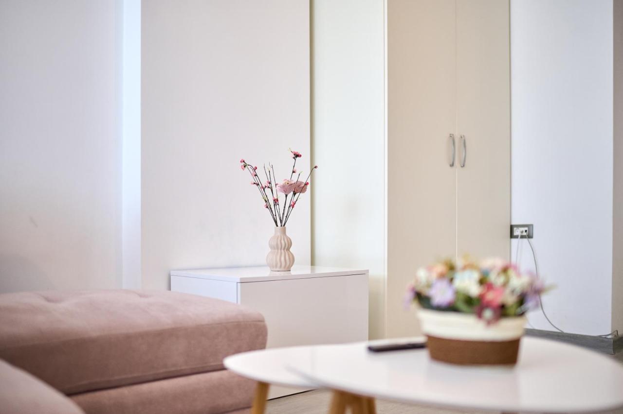 Palmas - Pool By N10 Apartman Năvodari Kültér fotó