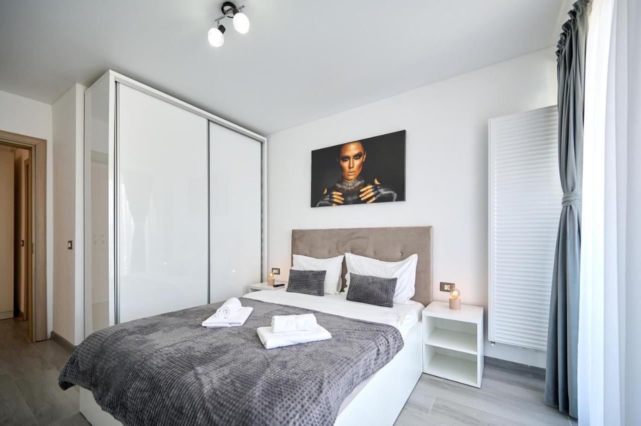 Palmas - Pool By N10 Apartman Năvodari Kültér fotó
