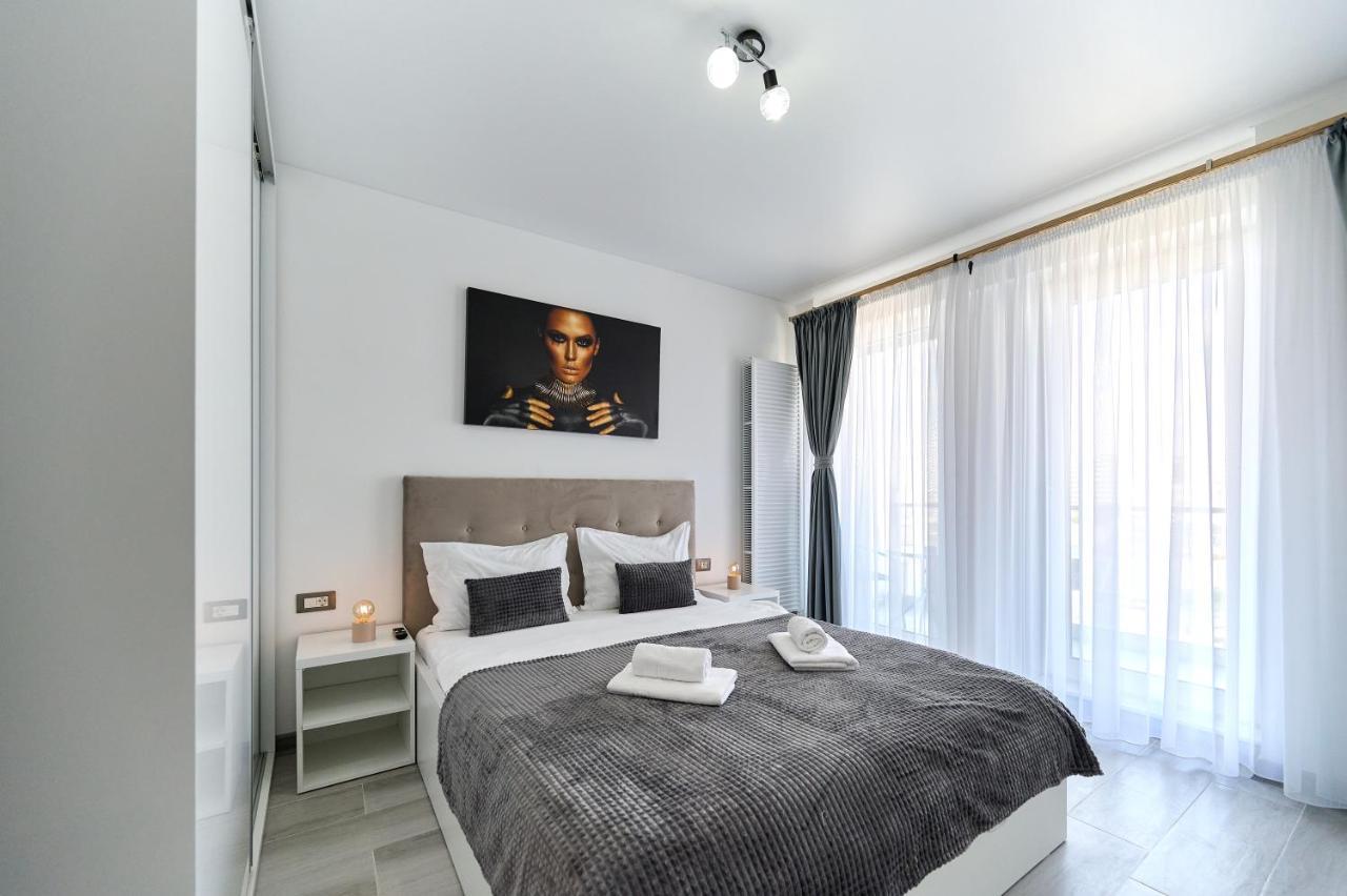 Palmas - Pool By N10 Apartman Năvodari Kültér fotó